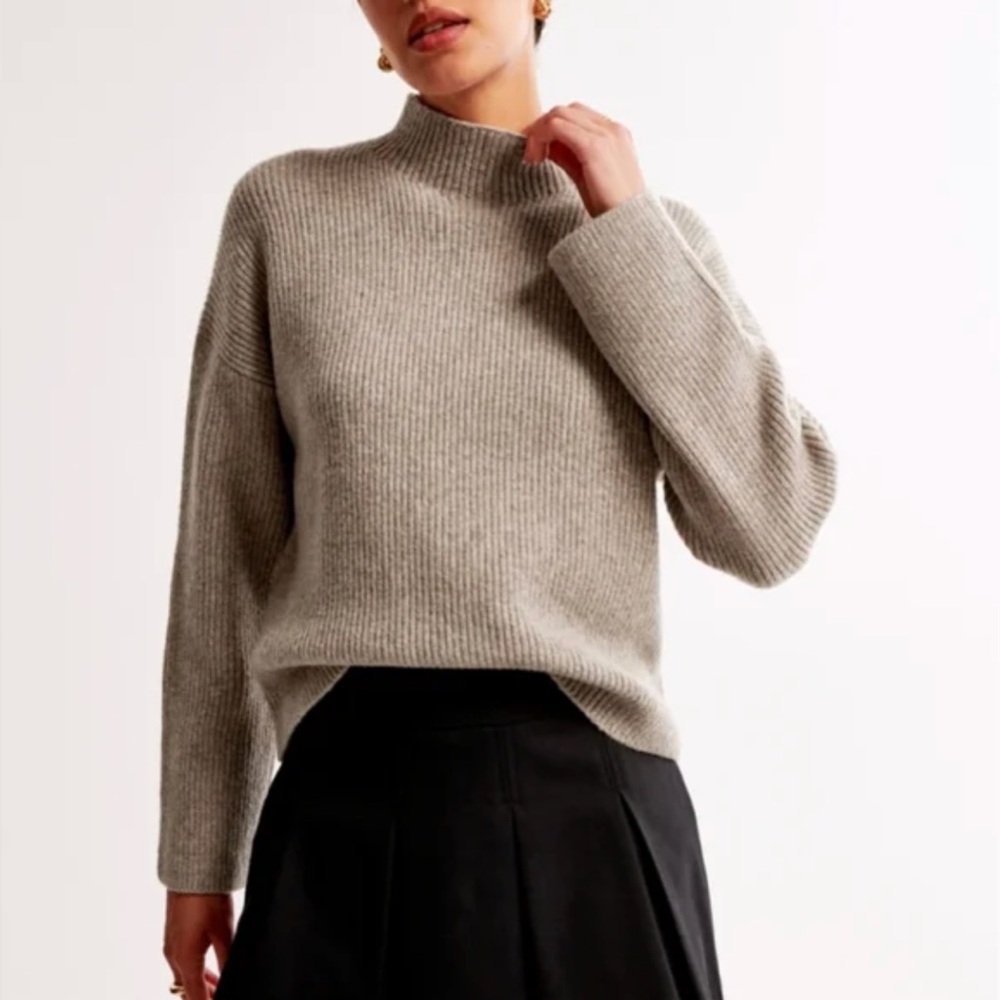 Abercrombie & Fitch Brown Ribbed Sweater